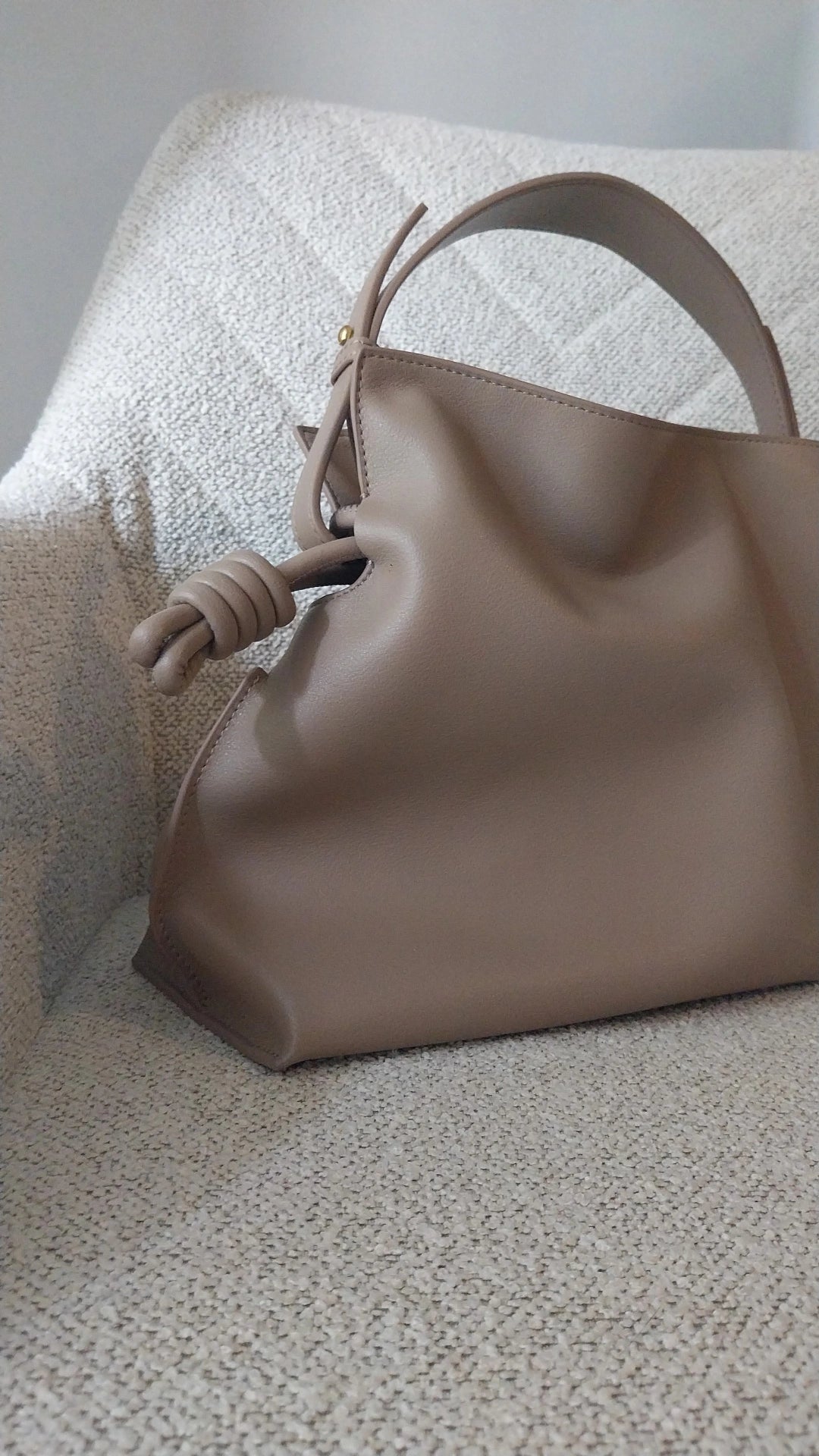 AURA Taupe chiaro