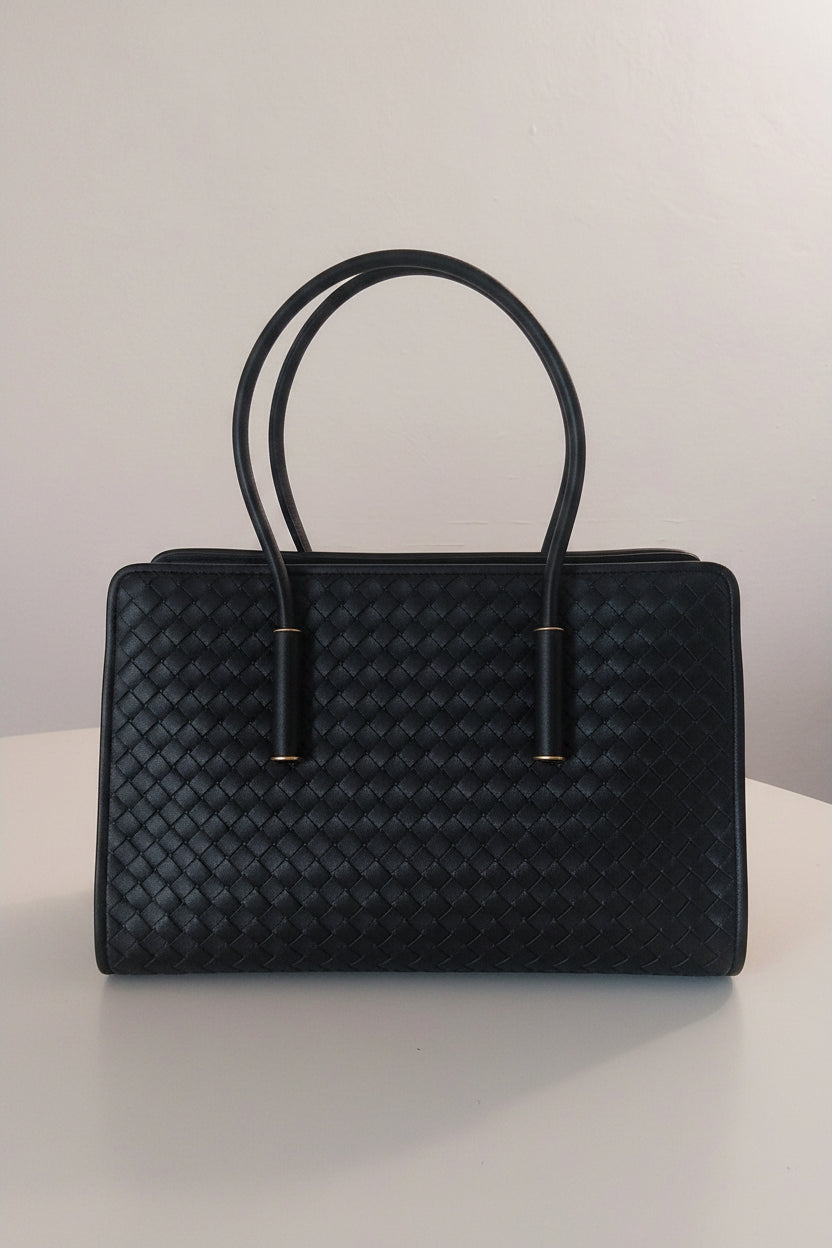 PRE-ORDER   THE CITY tote bag Nero