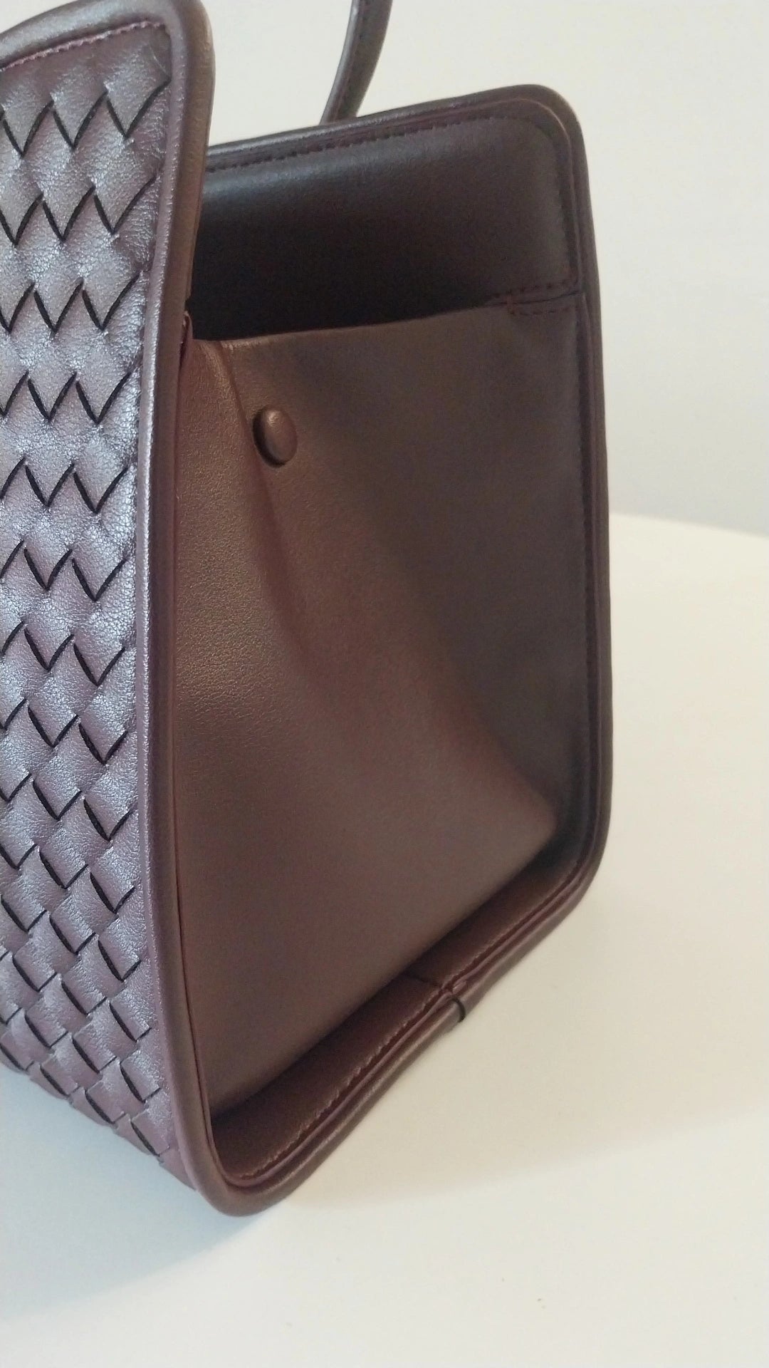 PRE-ORDER   THE CITY tote  Burgundy