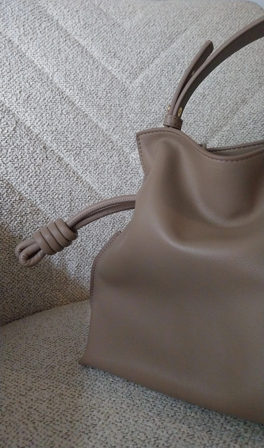 AURA Taupe chiaro