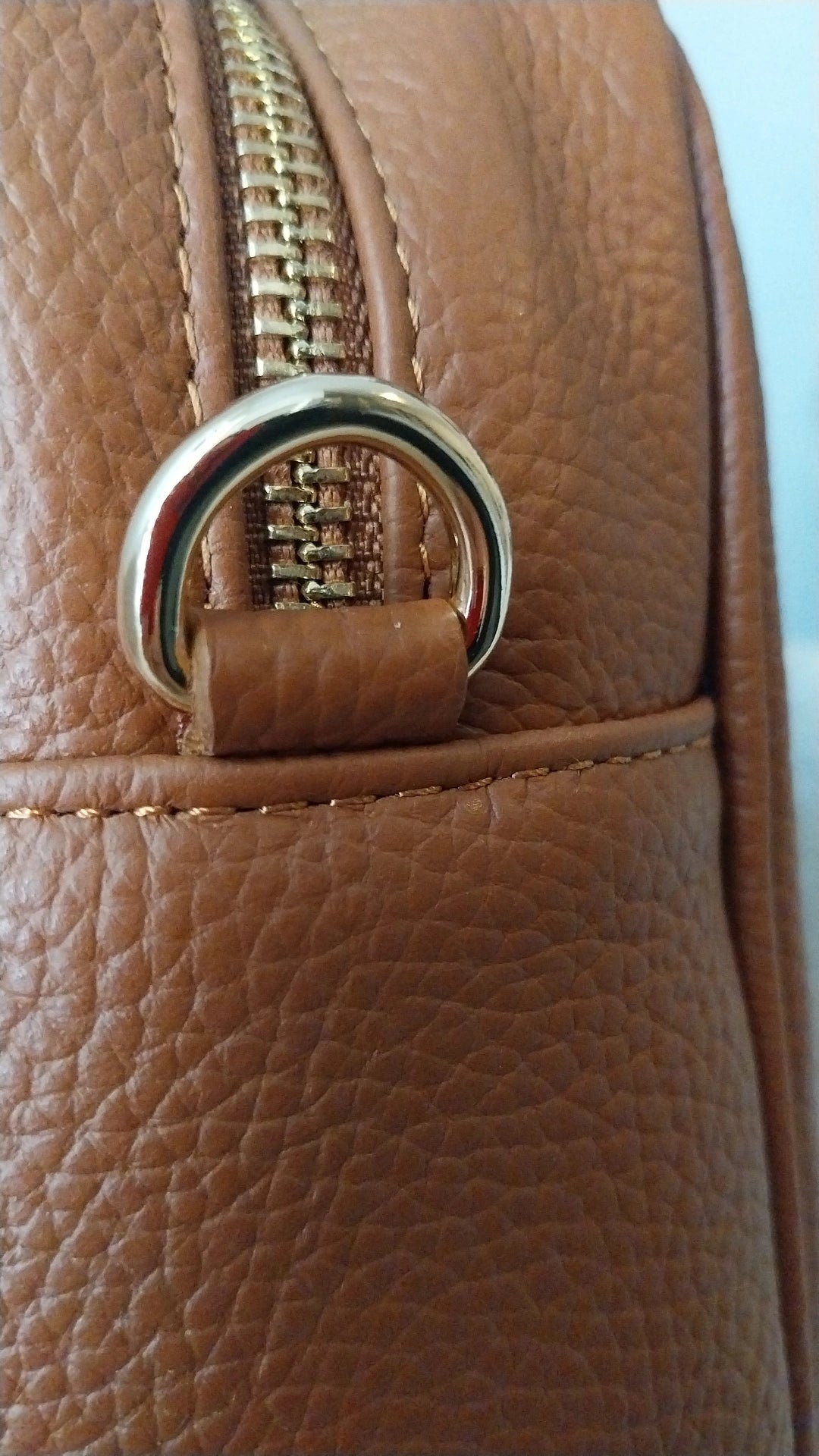 ESCAPE Shoulder bag  Cuoio