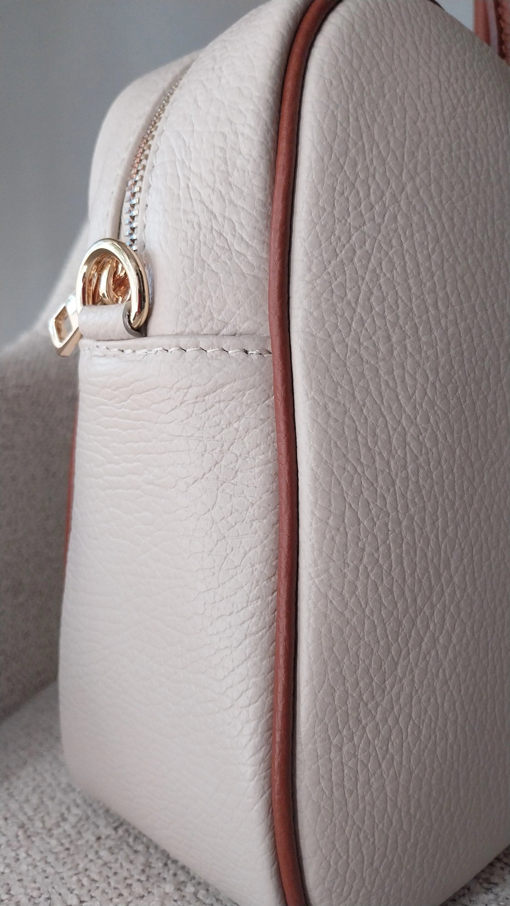 Escape "Limited Edition "  beige/cuoio