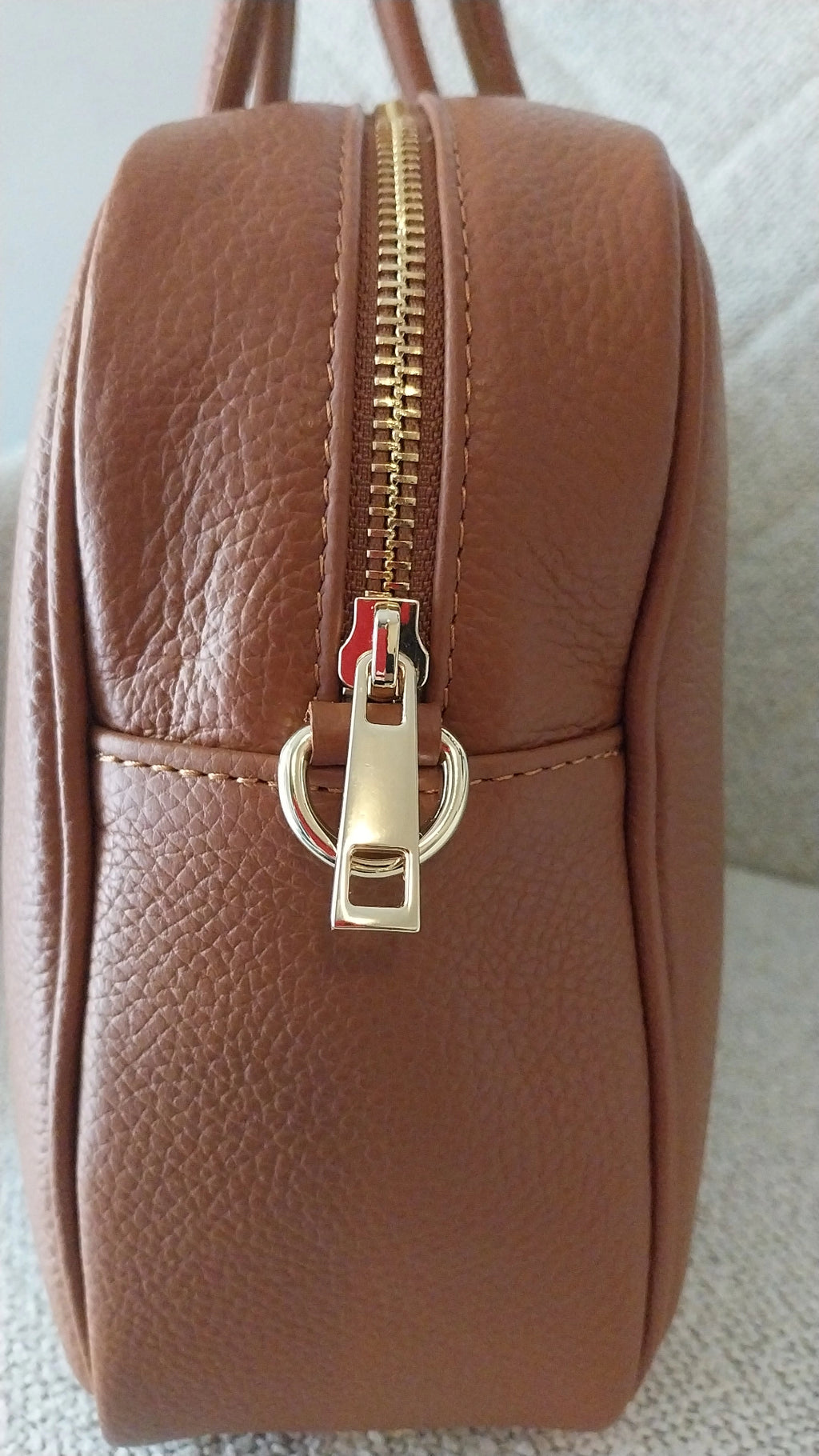 ESCAPE Shoulder bag  Cuoio